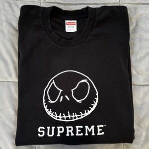 Men Supreme Black Cotton Tee